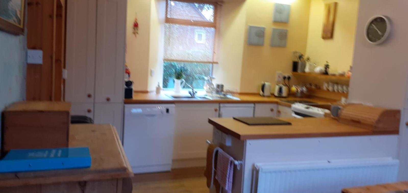 Andreu Cottage คาลเลนเดอร์ ภายนอก รูปภาพ